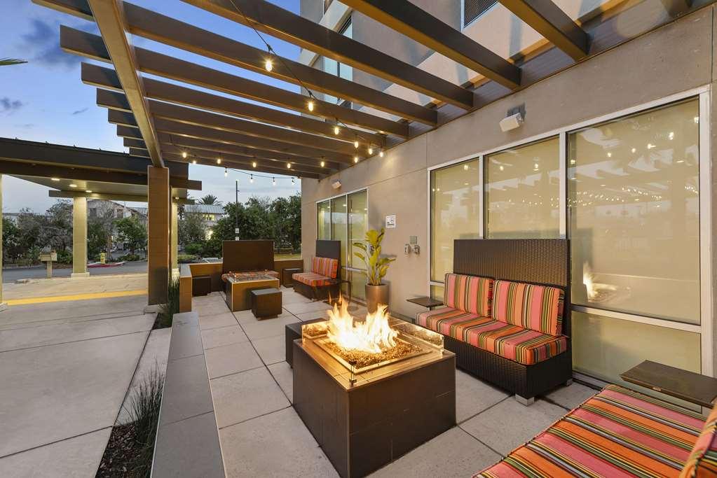 Home2 Suites By Hilton San Bernardino Eksteriør bilde